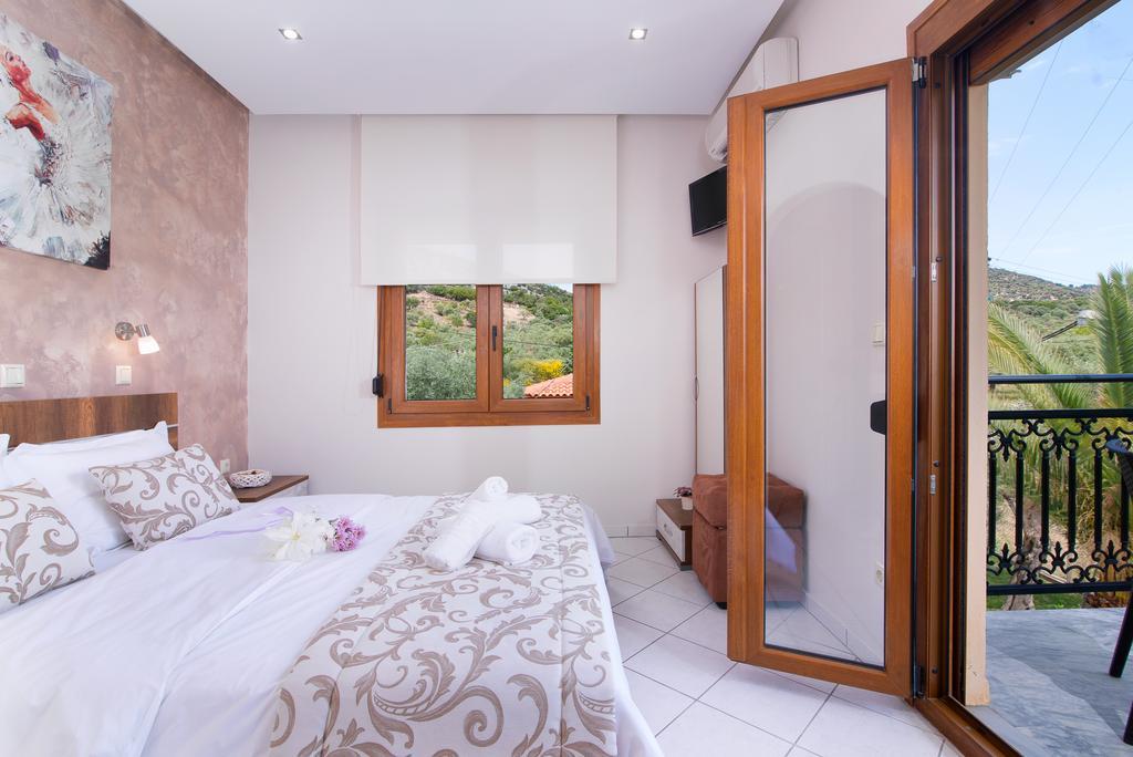 Pension Maria Astris Exterior photo