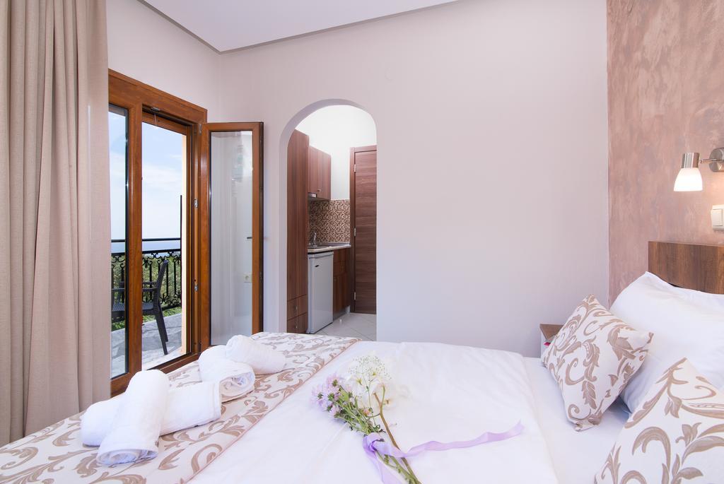 Pension Maria Astris Exterior photo