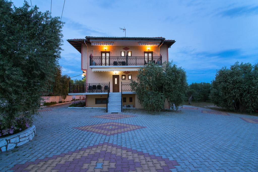 Pension Maria Astris Exterior photo